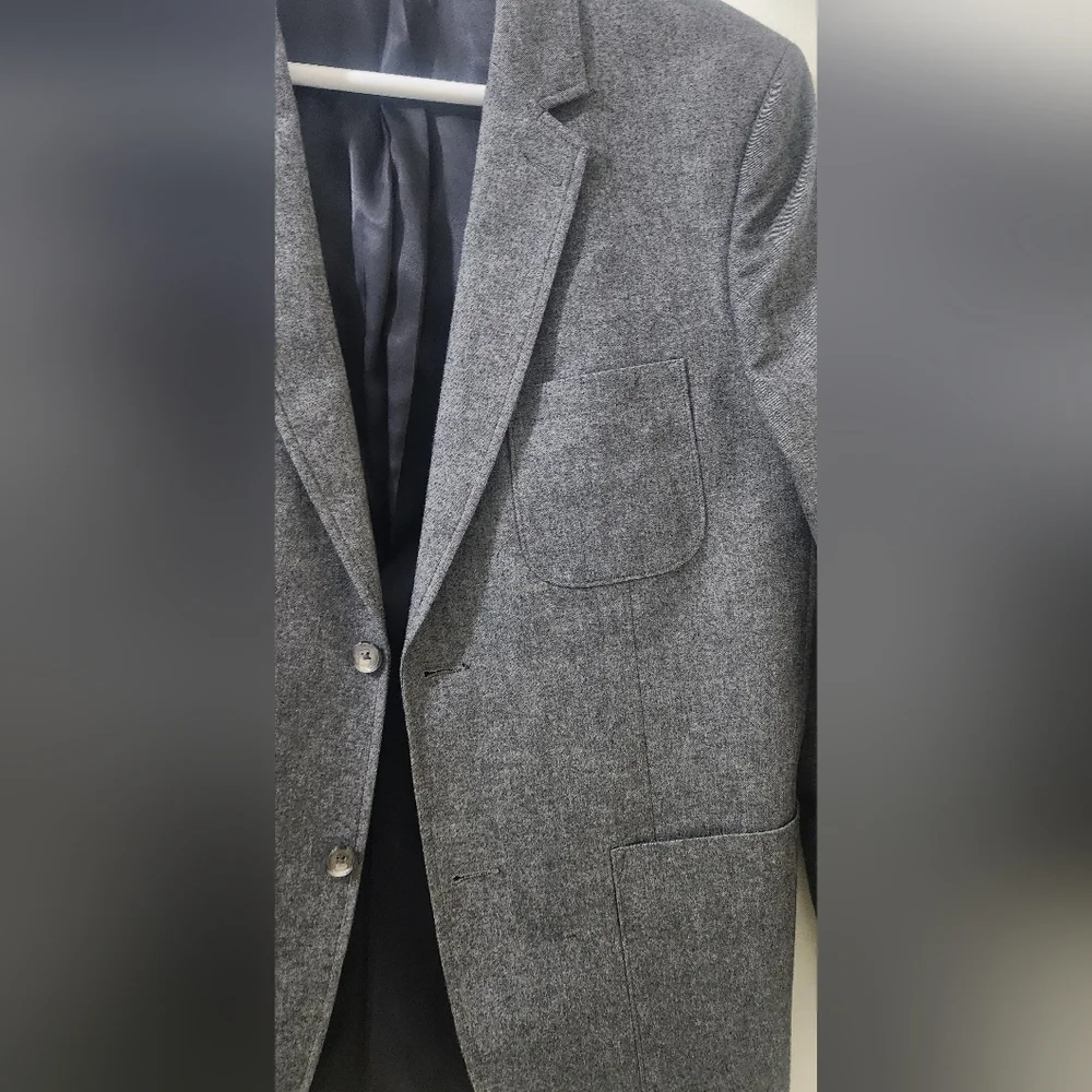 Vince Classic Gray Men's Blazer,‎ Size 44, Cotton.